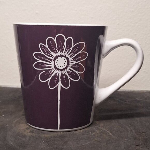 Flower / Burgundy Mug - Picture 1 of 5